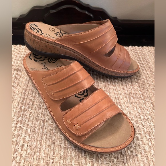 Propet June Sandal Slide Wedge Comfort Brown Leather Adjustable WSO001L Women 10 - Picture 1 of 7